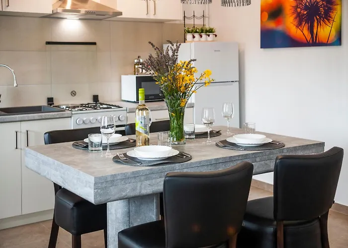 Arena Parkside Residence