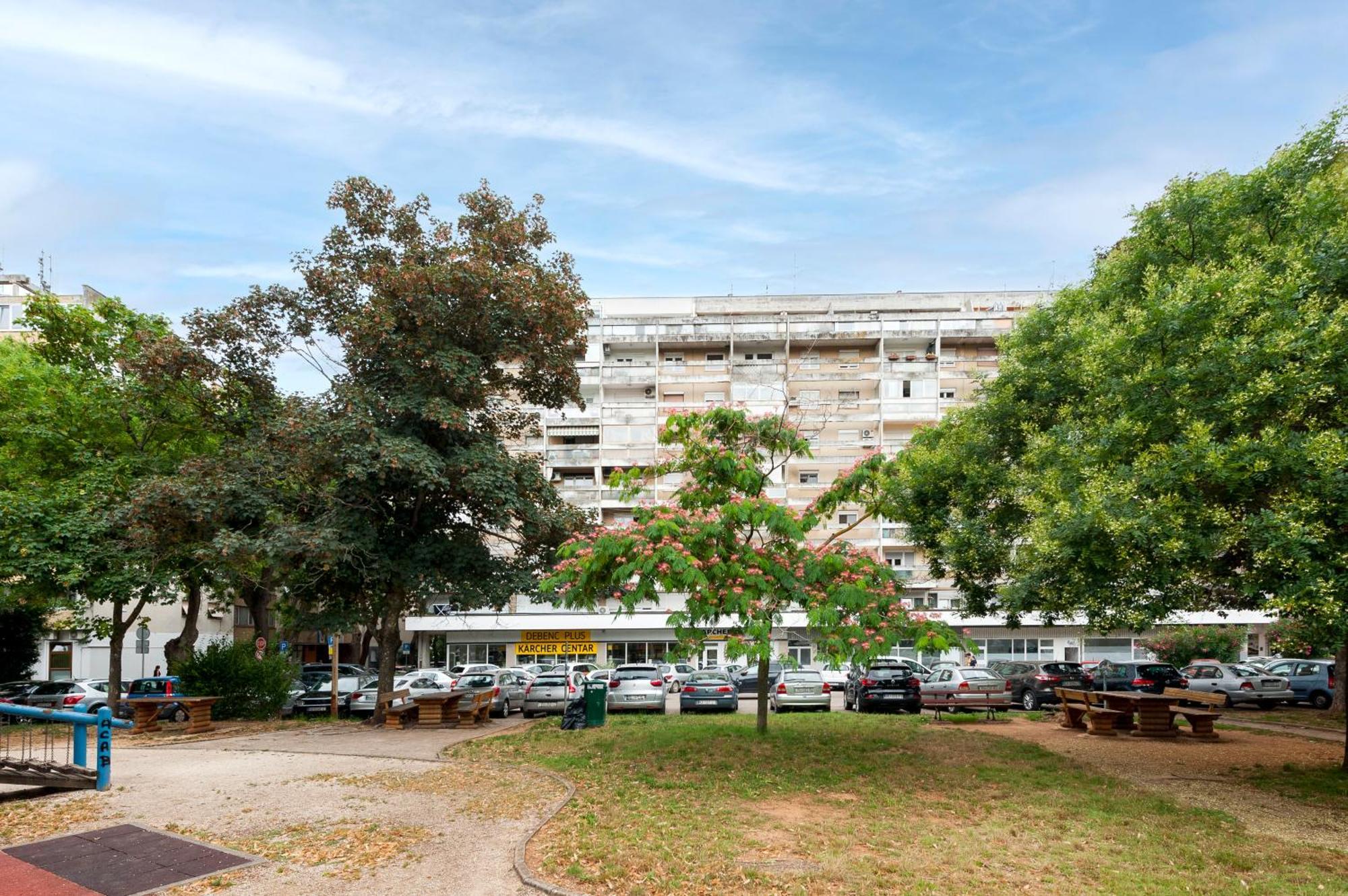 Apartment Arena Parkside *